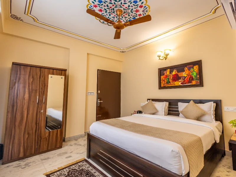 deluxe-double-room-102